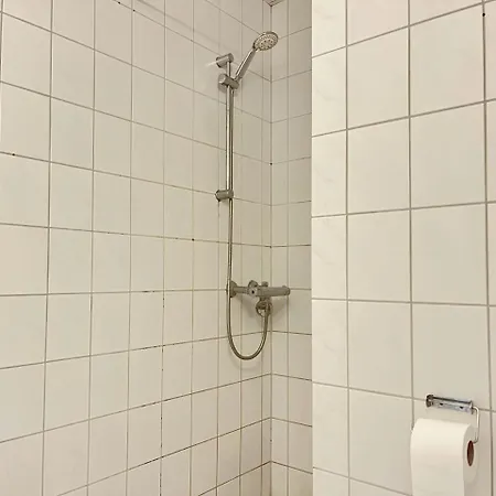 Spacious For 6 Apartman