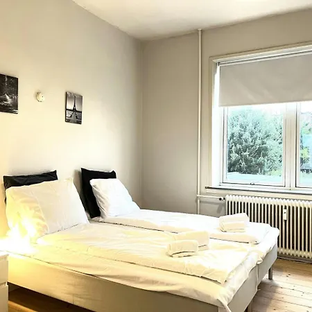 Apartman Spacious For 6